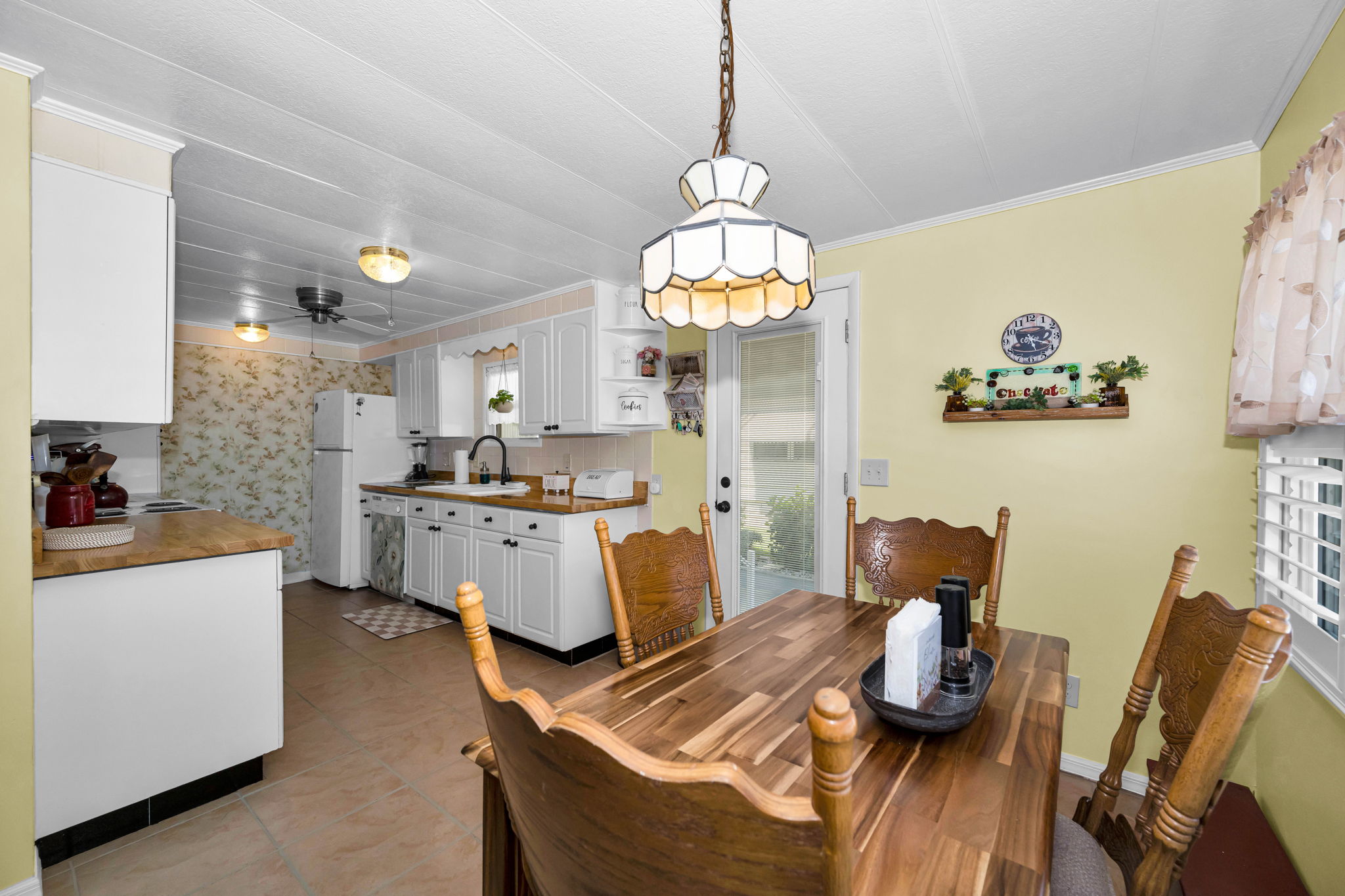 Dining Room 3