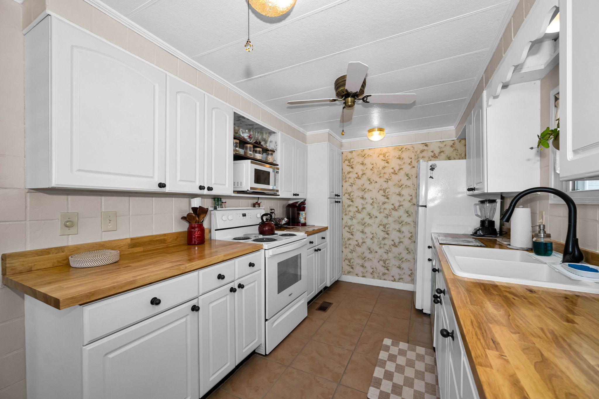 Kitchen 2