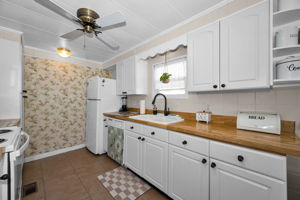 Kitchen 3