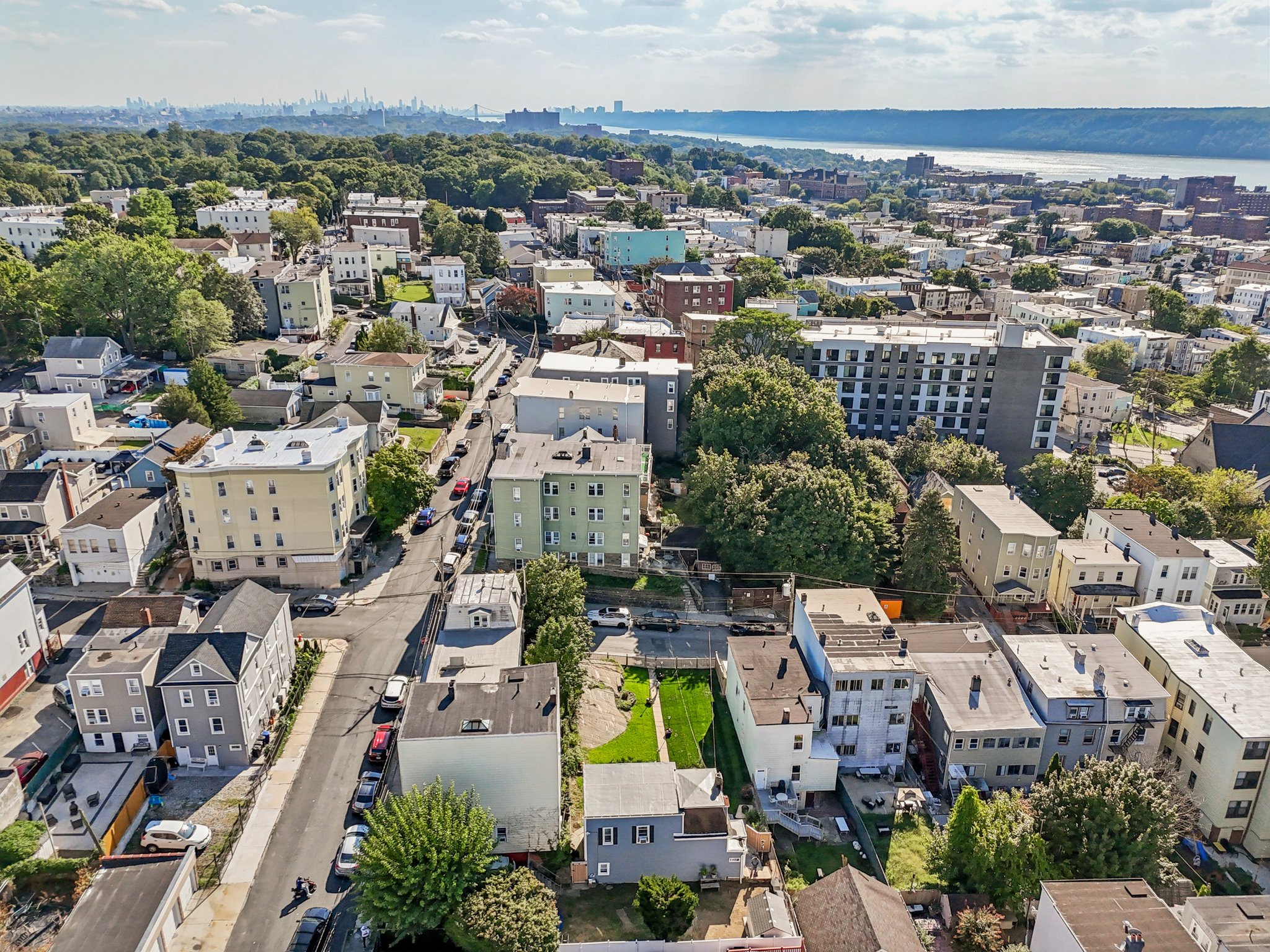 Oliver Ave-S1309-053.jpg