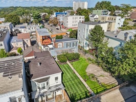 Oliver Ave-S1309-041.jpg