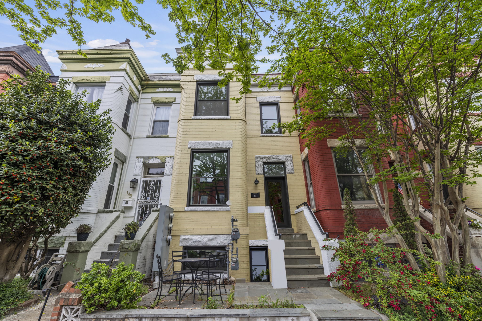 Welcome to 143 S St NW!