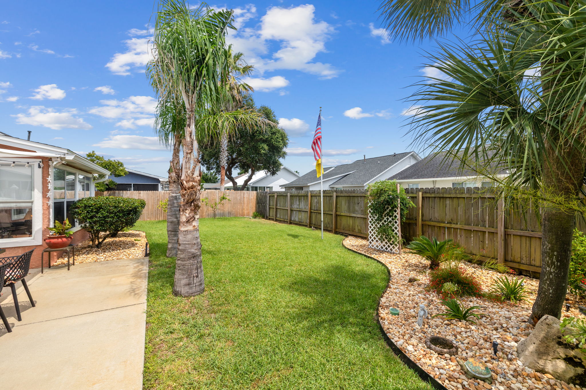 Array_143SeaclusionCir-19