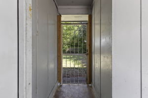  Photo 34