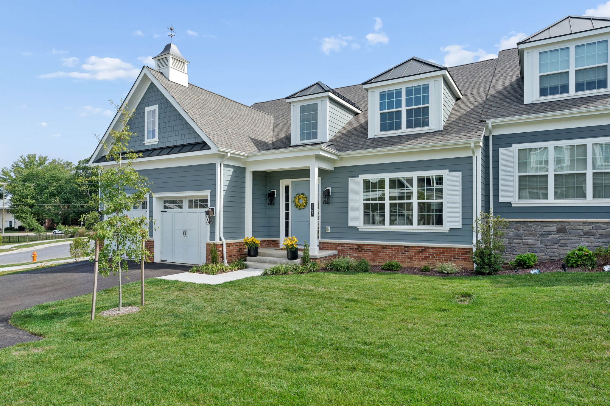 Villabrook 12