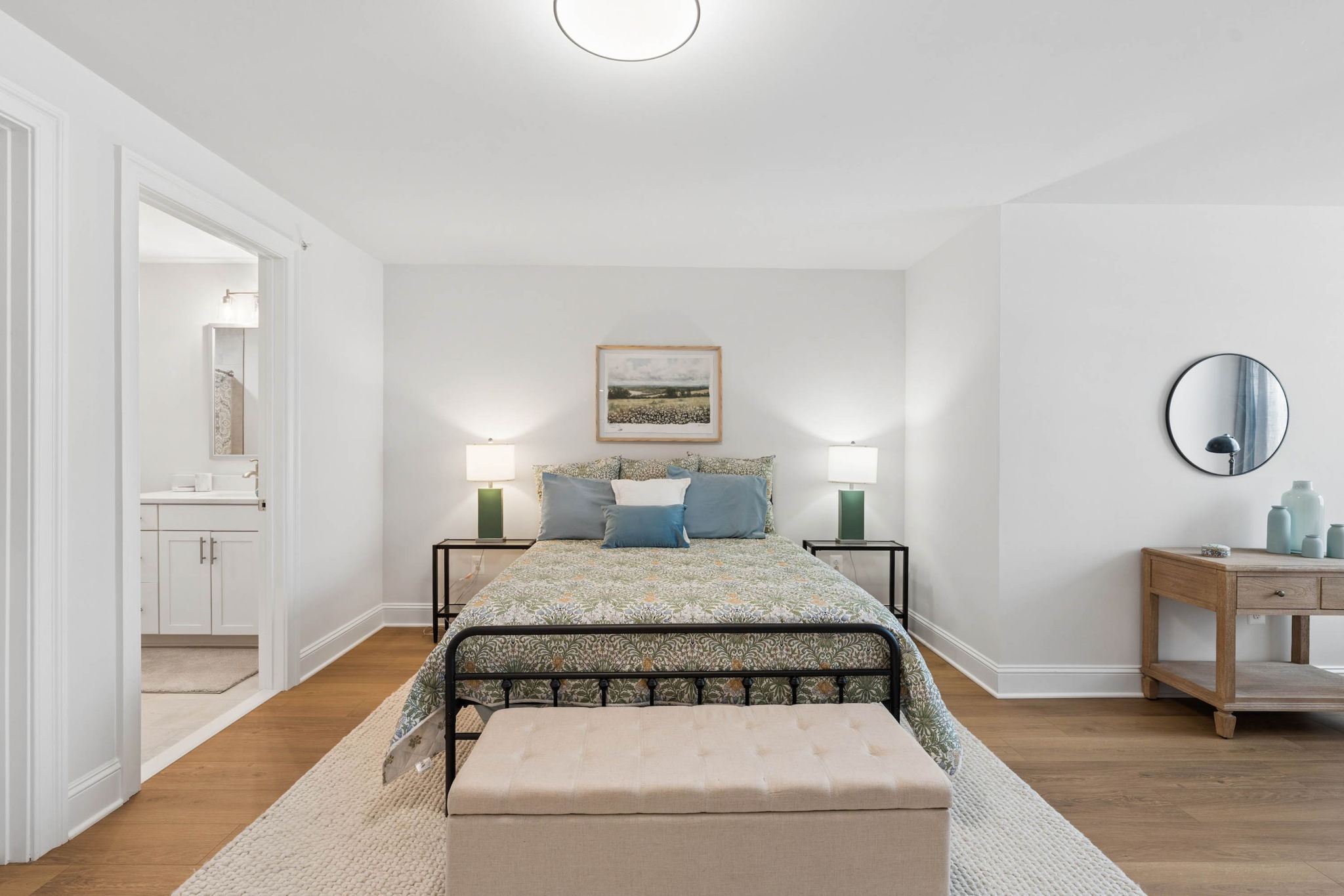 Villabrook 77