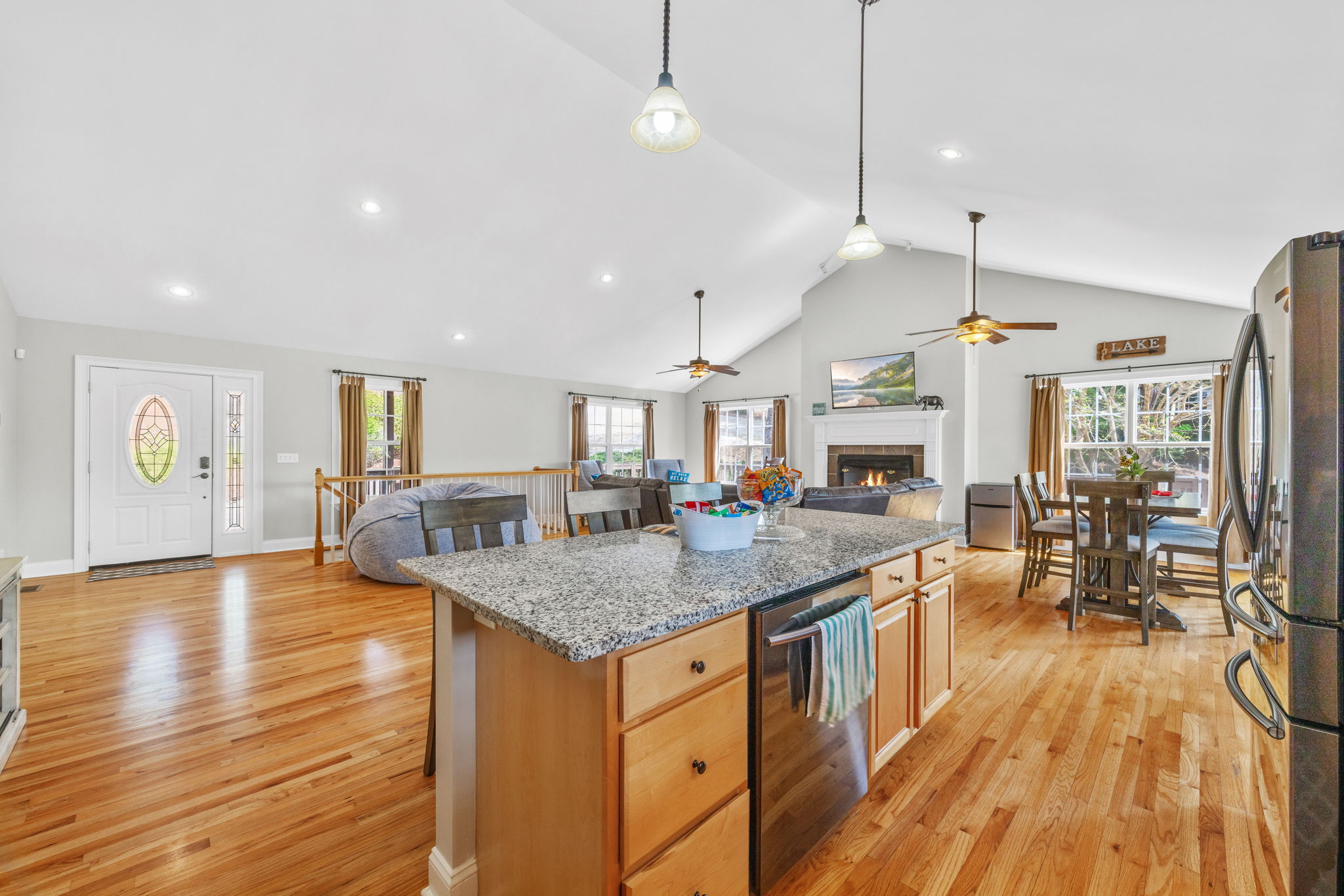 143 West Waters Edge-15