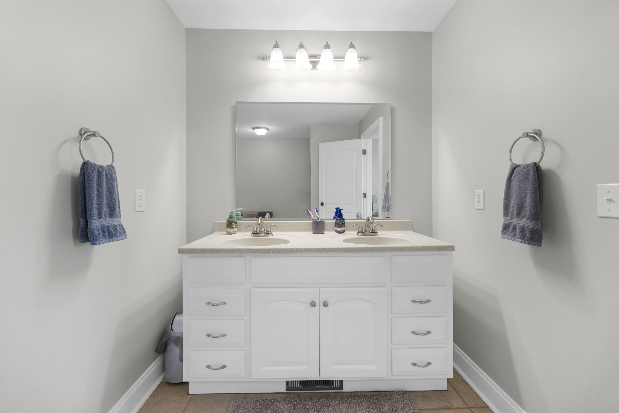 143 West Waters Edge-21