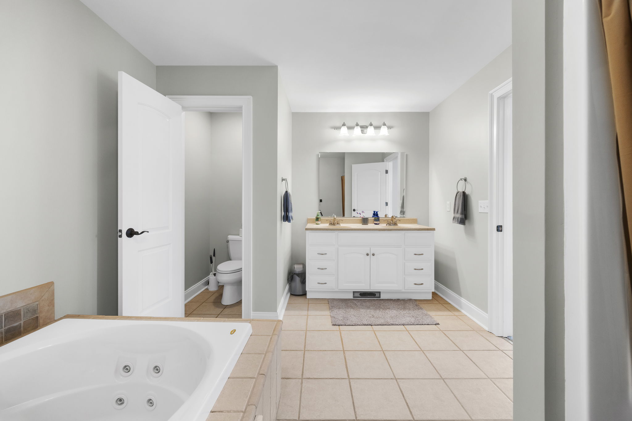 143 West Waters Edge-23