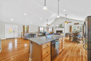 143 West Waters Edge-15