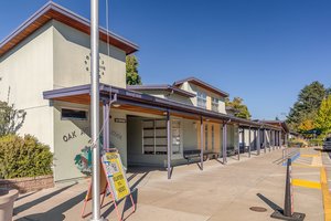 Oak Avenue School