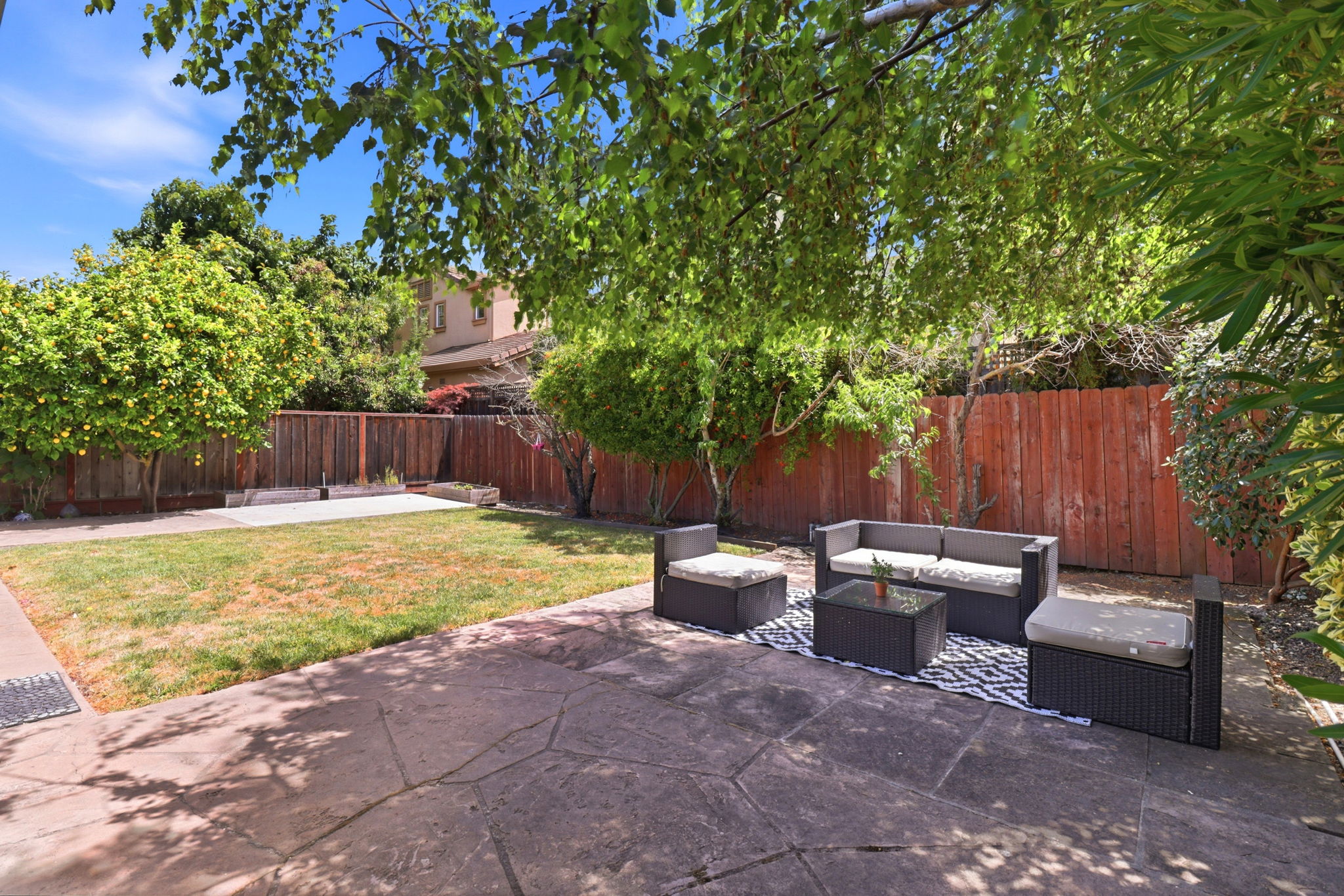 041_F8_1430 Chilco St