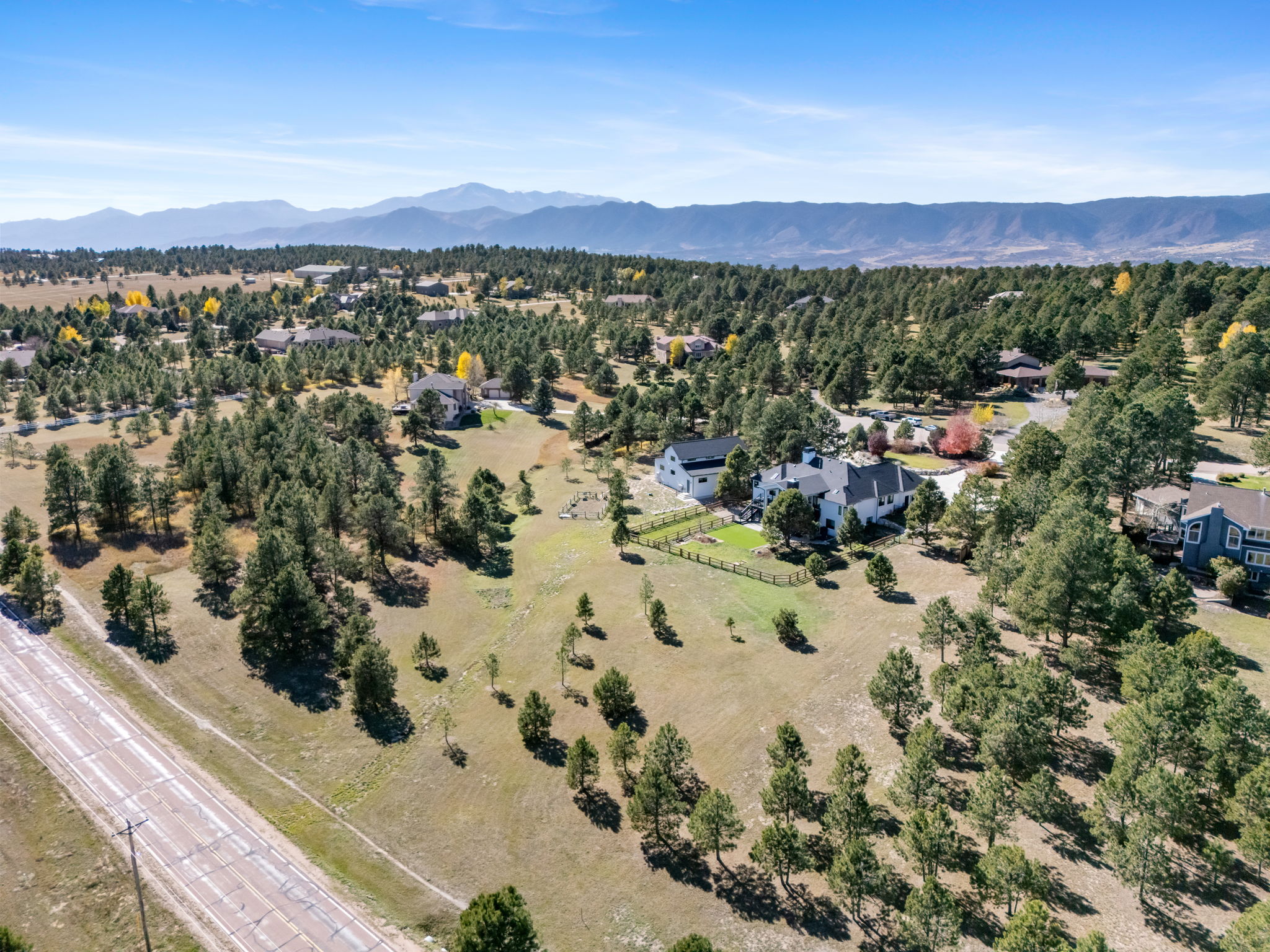 DJI_20251023034343_0511_D