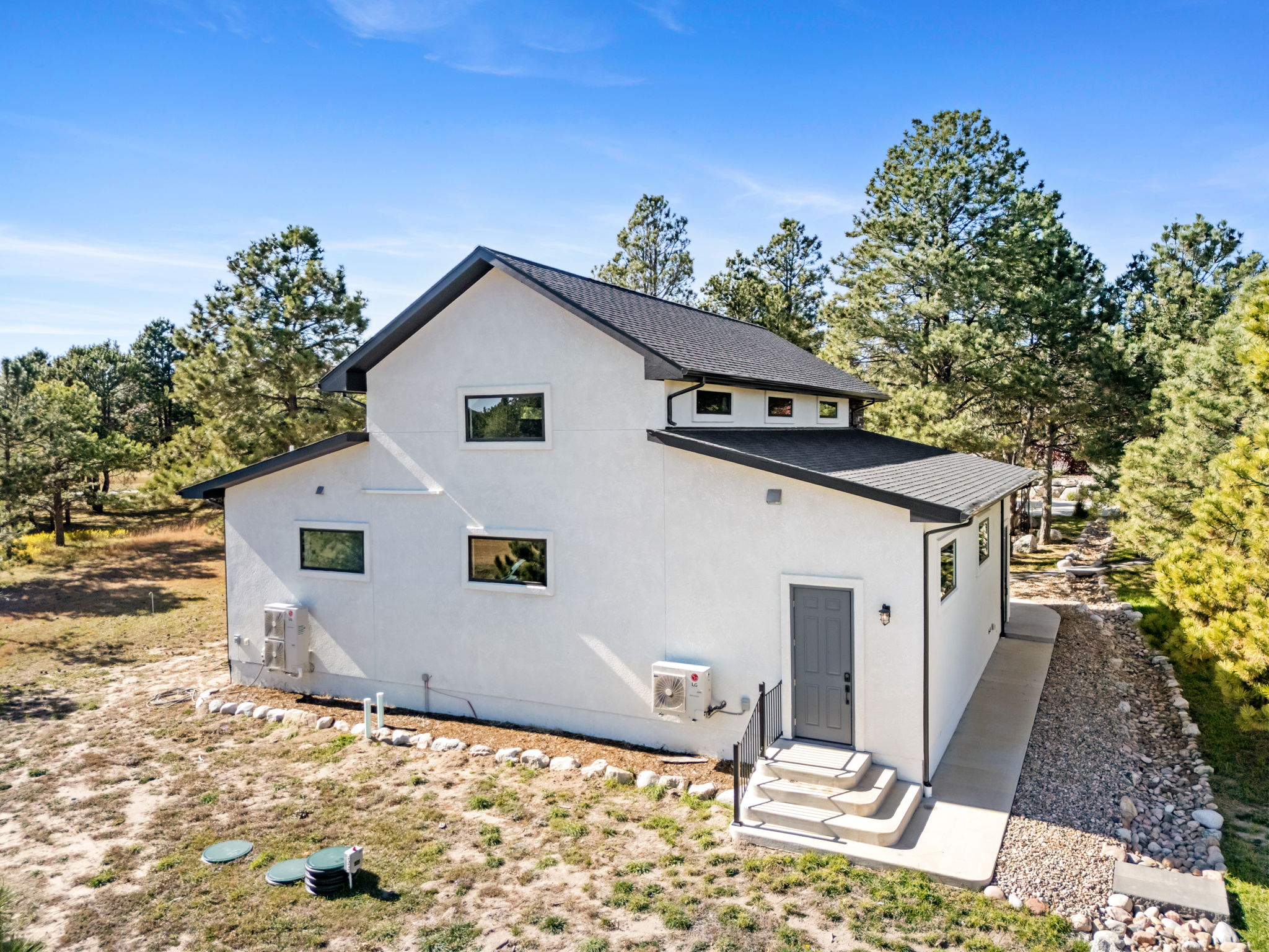 DJI_20251023034544_0542_D