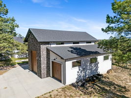 DJI_20251023035228_0615_D