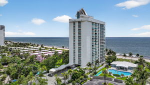 DJI_20250723055357_0008_D-77