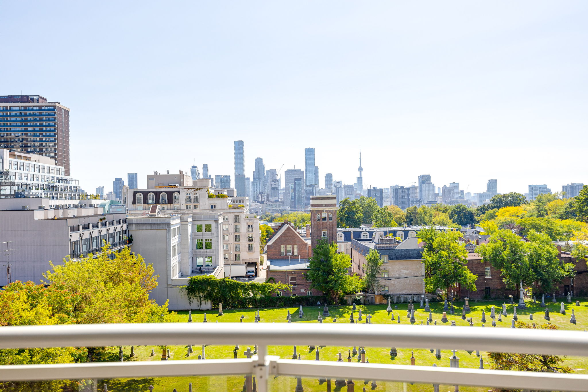 Toronto property showcase — delivered property photograph 25