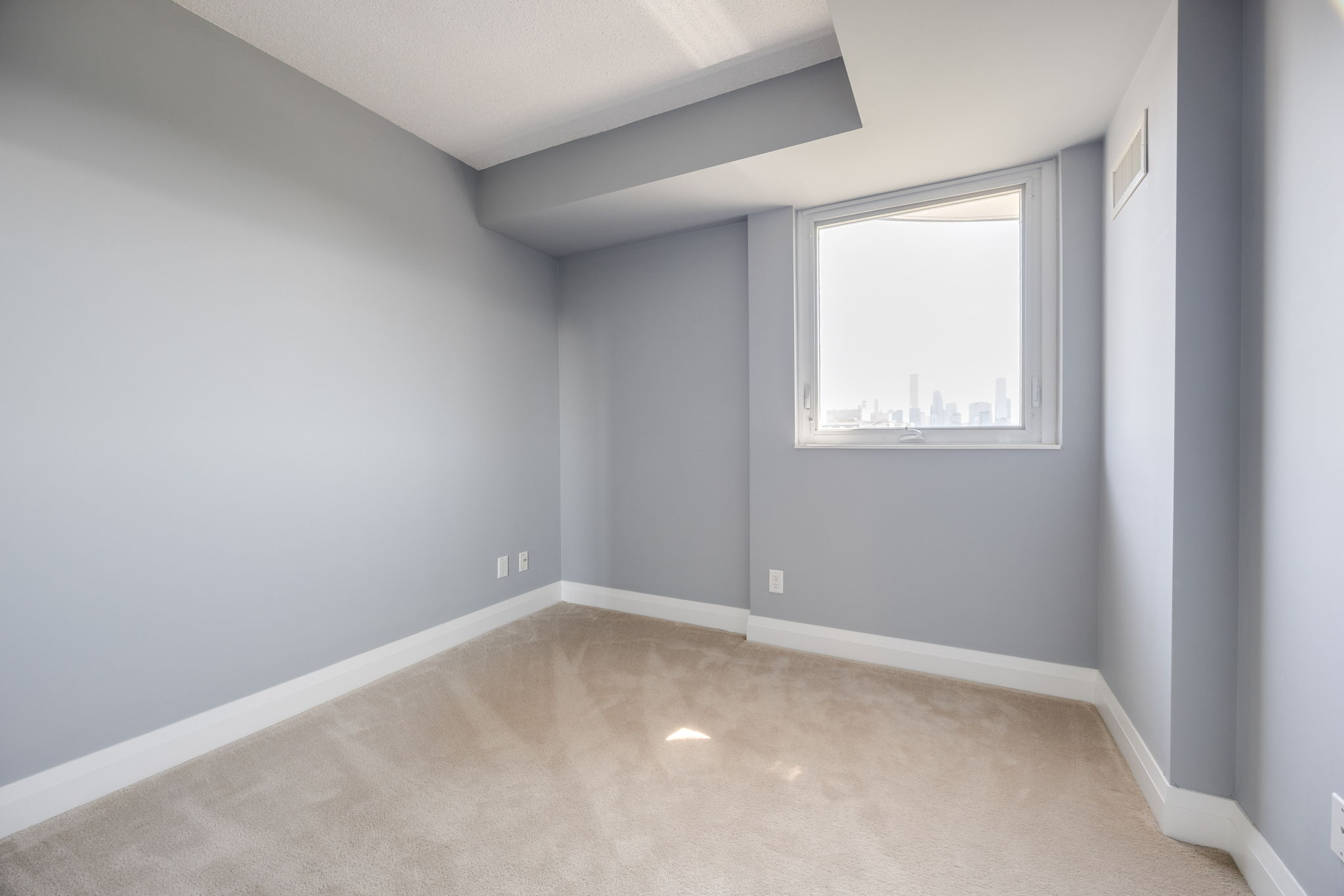 Toronto property showcase — delivered property photograph 12