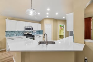 Homestead Village Cir-S0105-014.jpg
