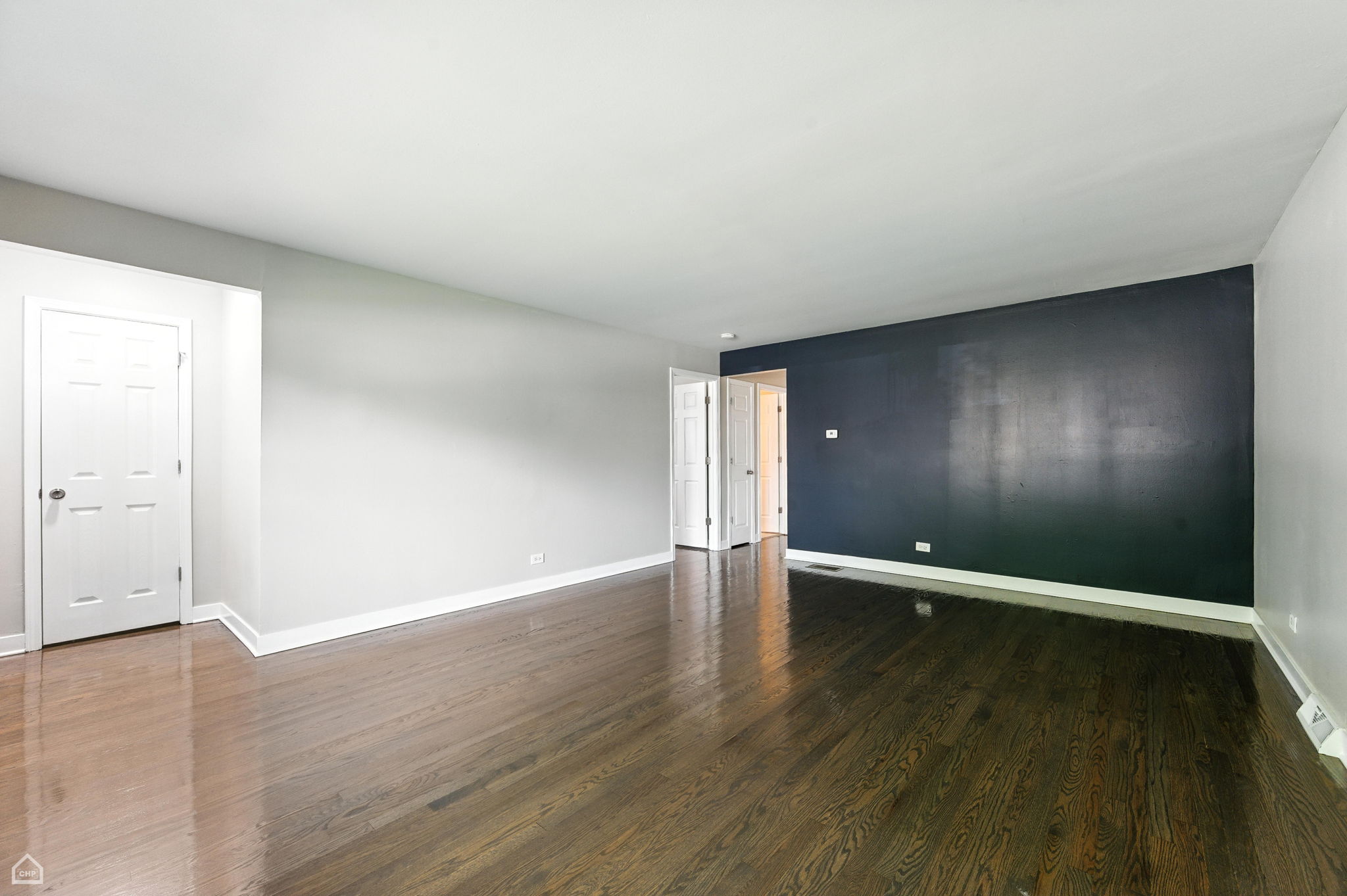 14301 Kenwood Ave_007