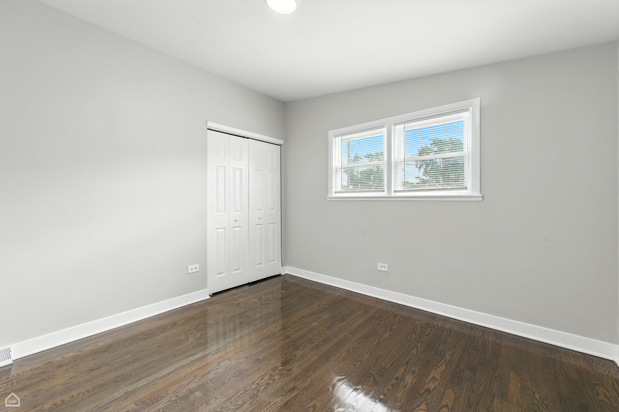 14301 Kenwood Ave_016