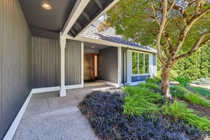 NE 61st St-S2306-004.jpg