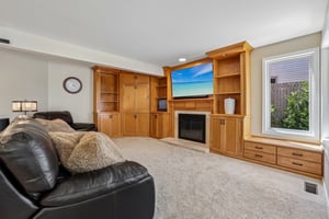 NE 61st St-S2306-021.jpg