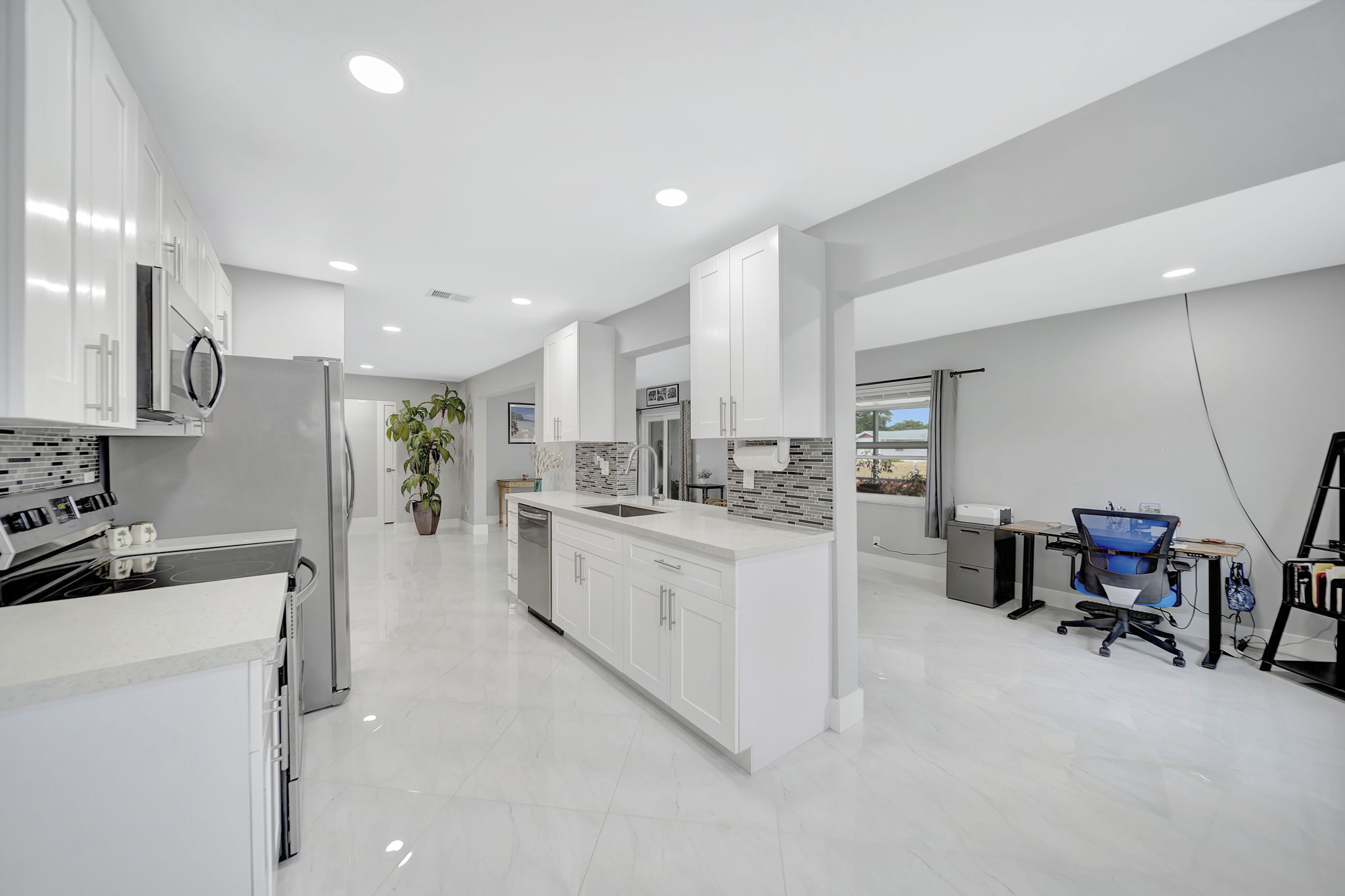 906 Windward Way, Weston, FL 33327, US Photo 18