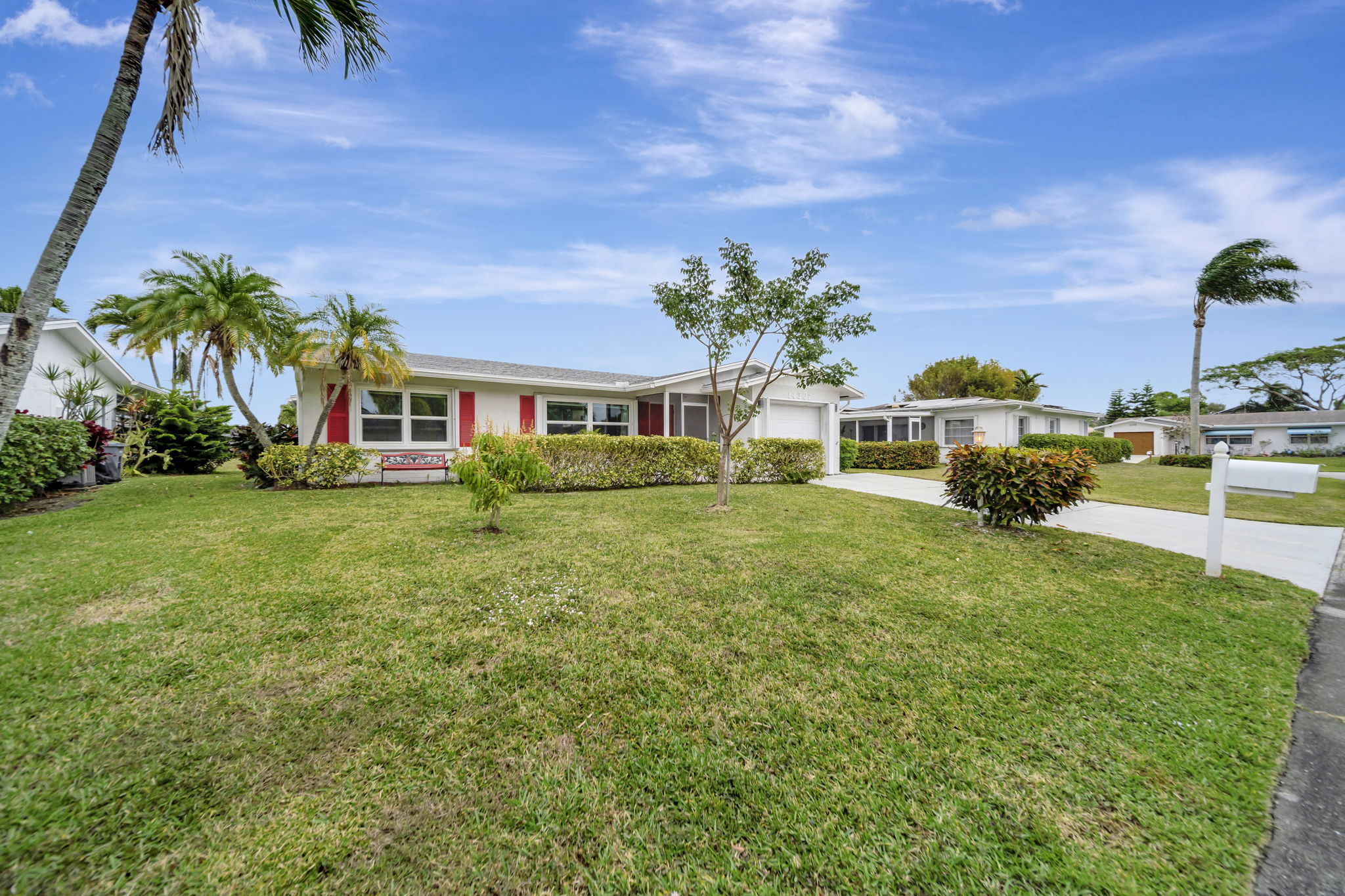 906 Windward Way, Weston, FL 33327, US Photo 2