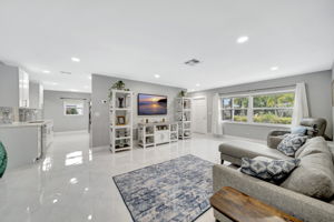 906 Windward Way, Weston, FL 33327, US Photo 10