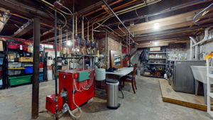  Photo 43