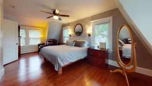  Photo 40