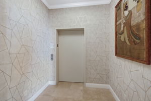 Private Entrance
