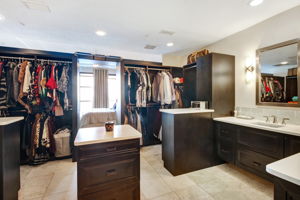 Primary Bedroom Closet