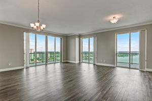 Living/Dining Room