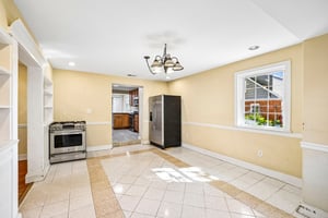 Brook Dr-S0610-007.jpg