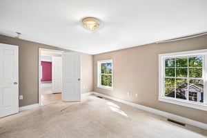 Brook Dr-S0610-029.jpg