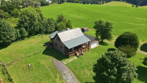  Photo 0