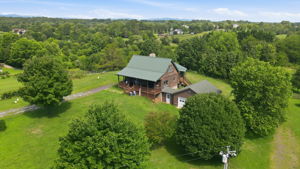  Photo 10