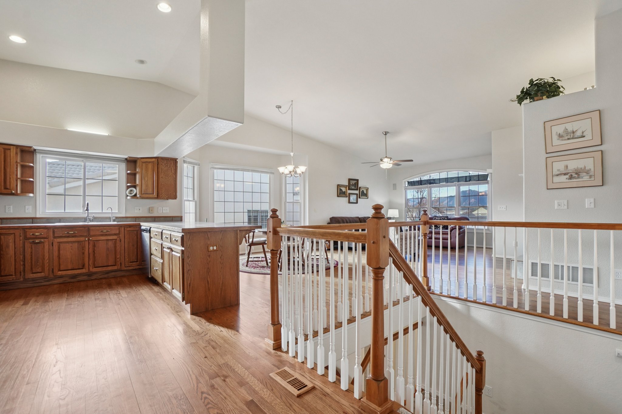 Peaceful Glen Grv-S2810-015.jpg