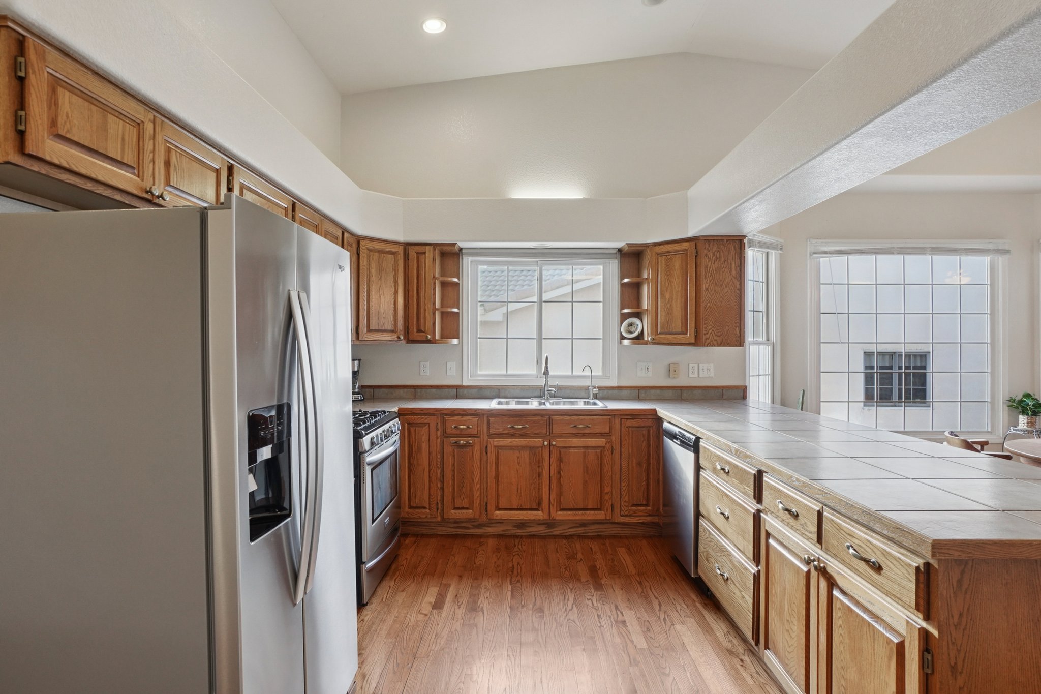 Peaceful Glen Grv-S2810-016.jpg