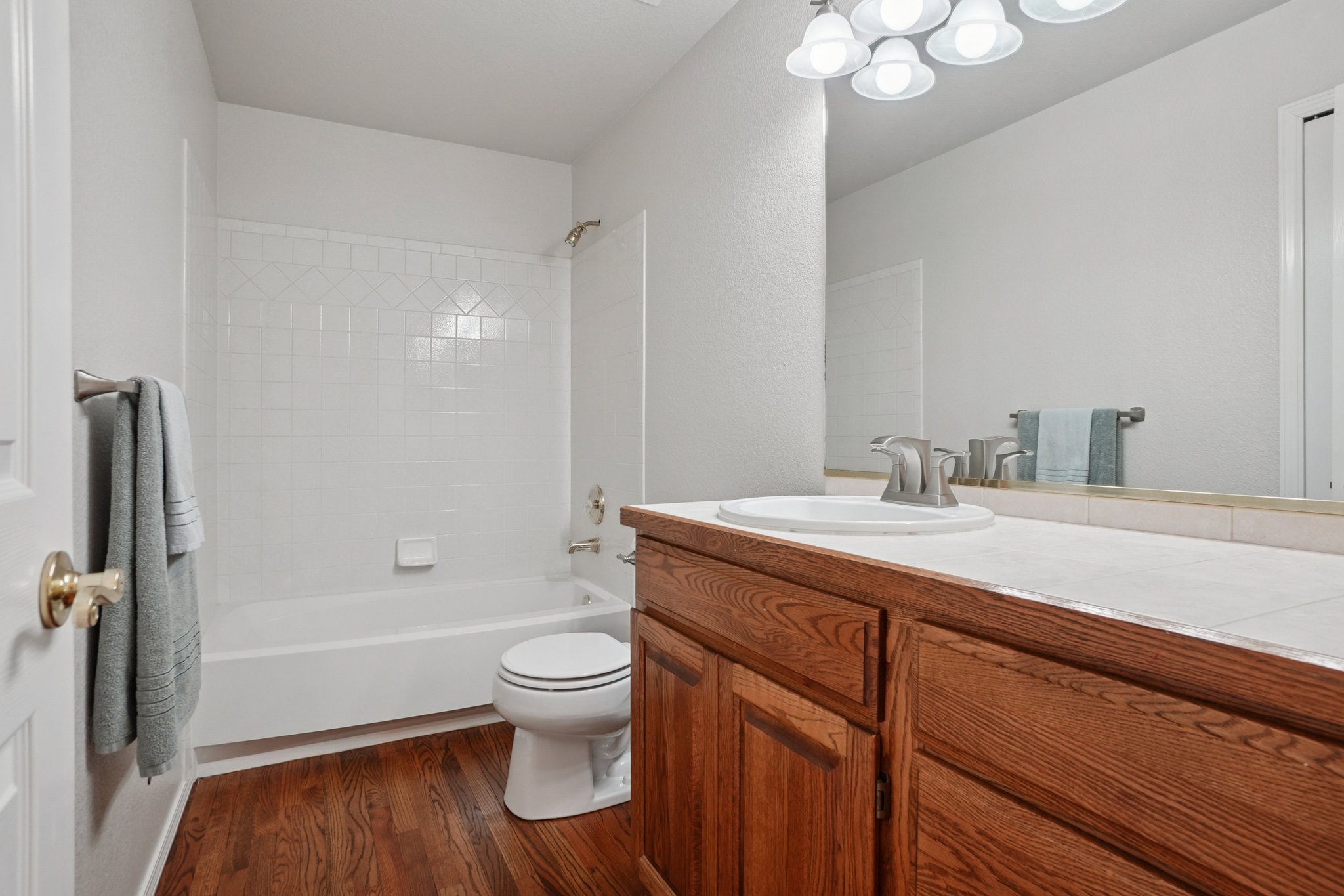 Peaceful Glen Grv-S2810-023.jpg