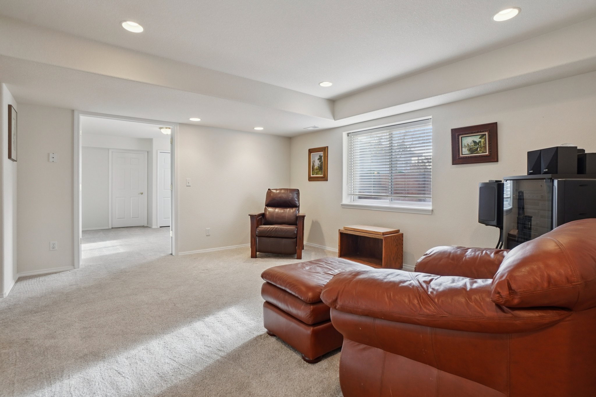 Peaceful Glen Grv-S2810-039.jpg