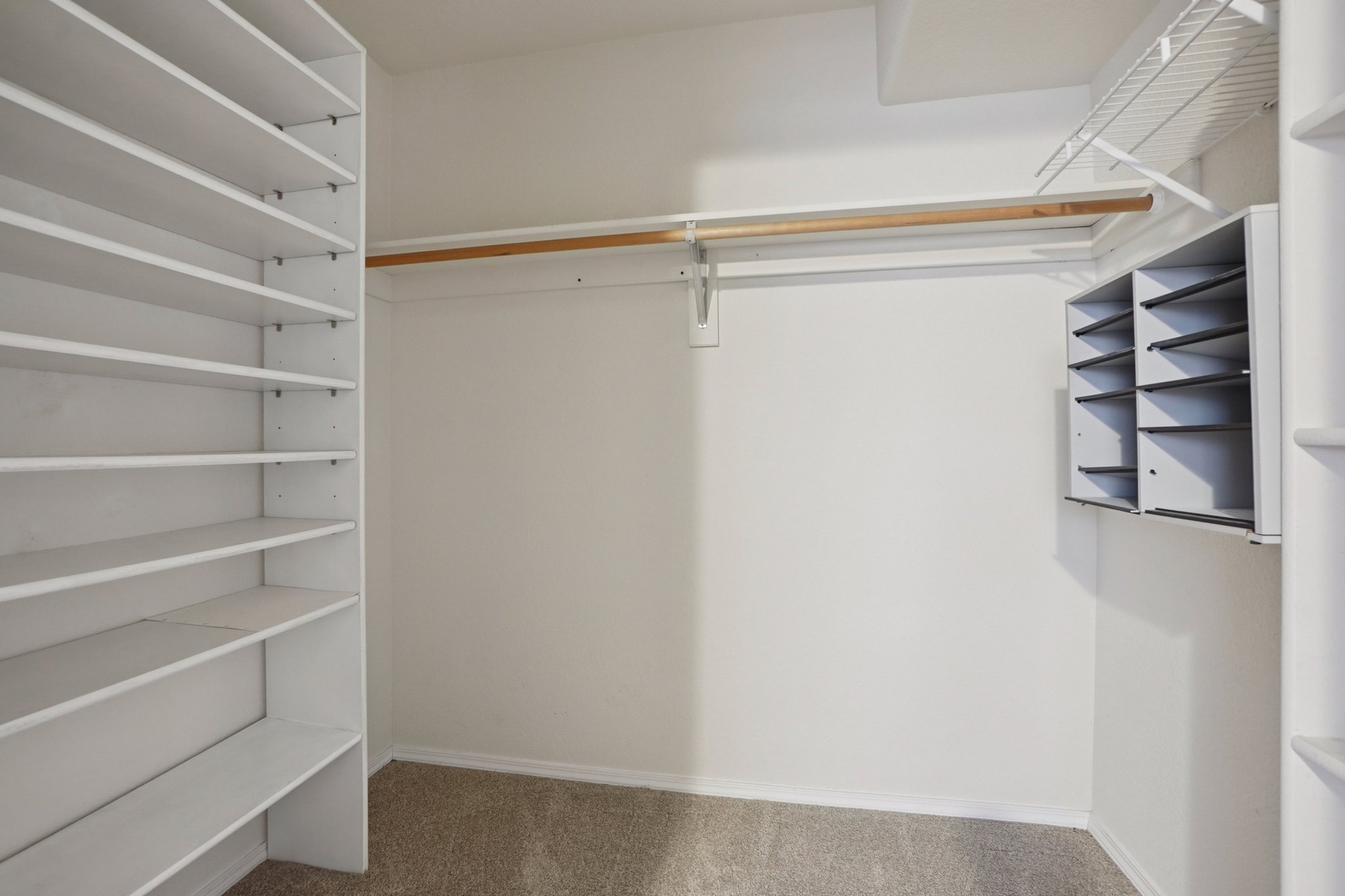 Peaceful Glen Grv-S2810-042.jpg