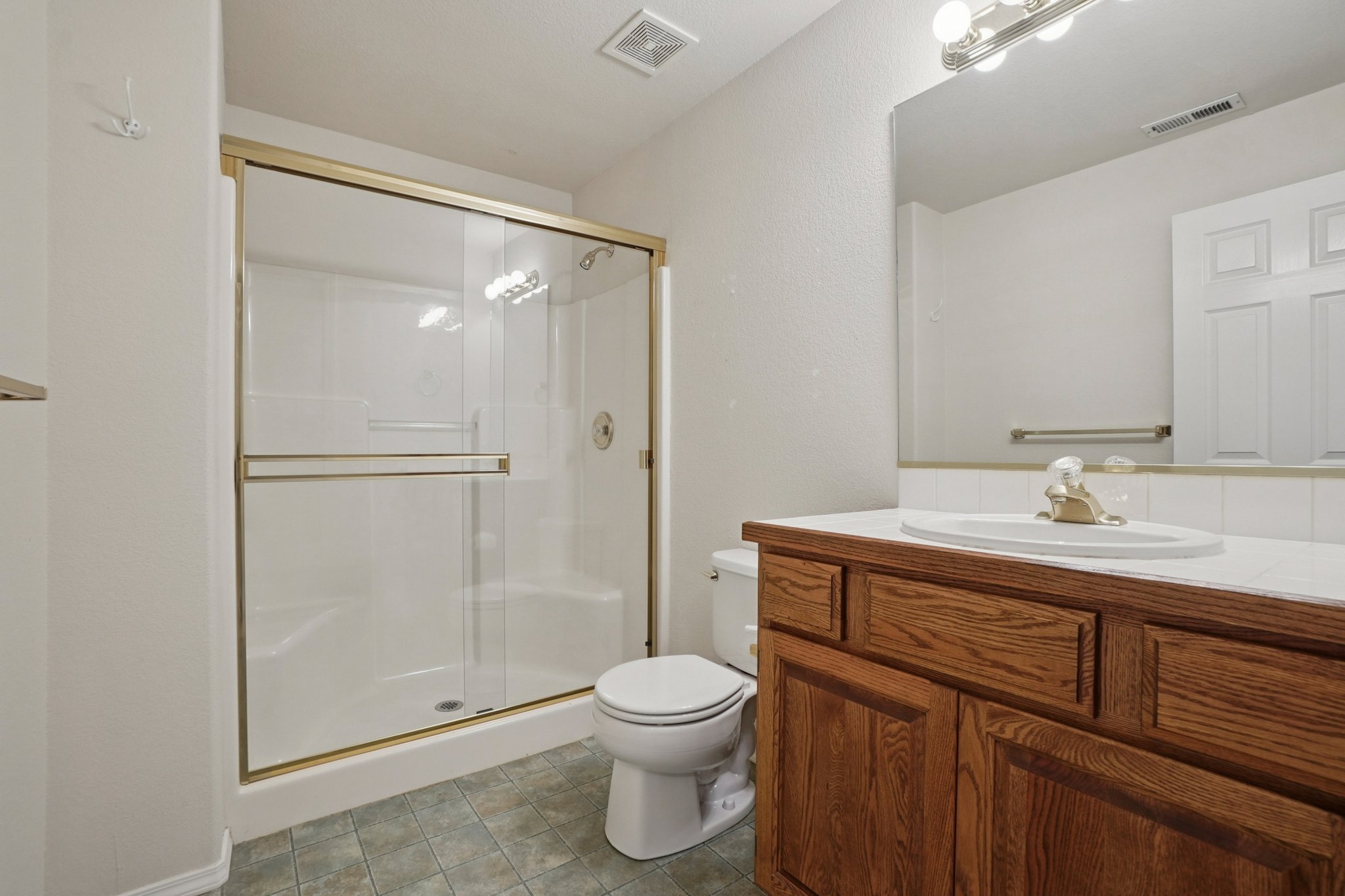 Peaceful Glen Grv-S2810-043.jpg