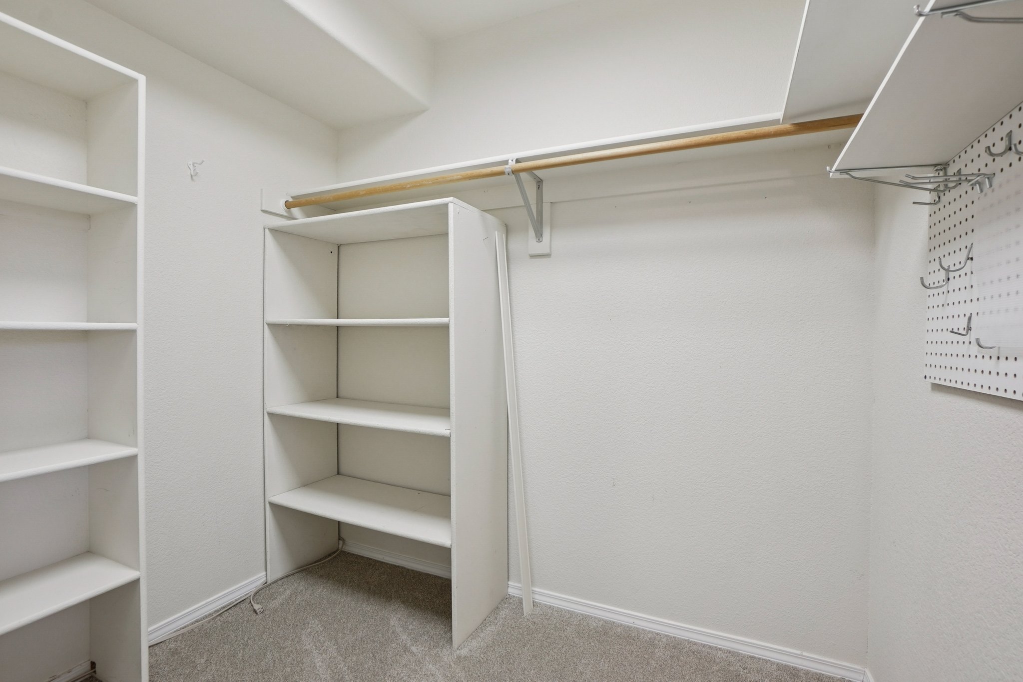 Peaceful Glen Grv-S2810-046.jpg