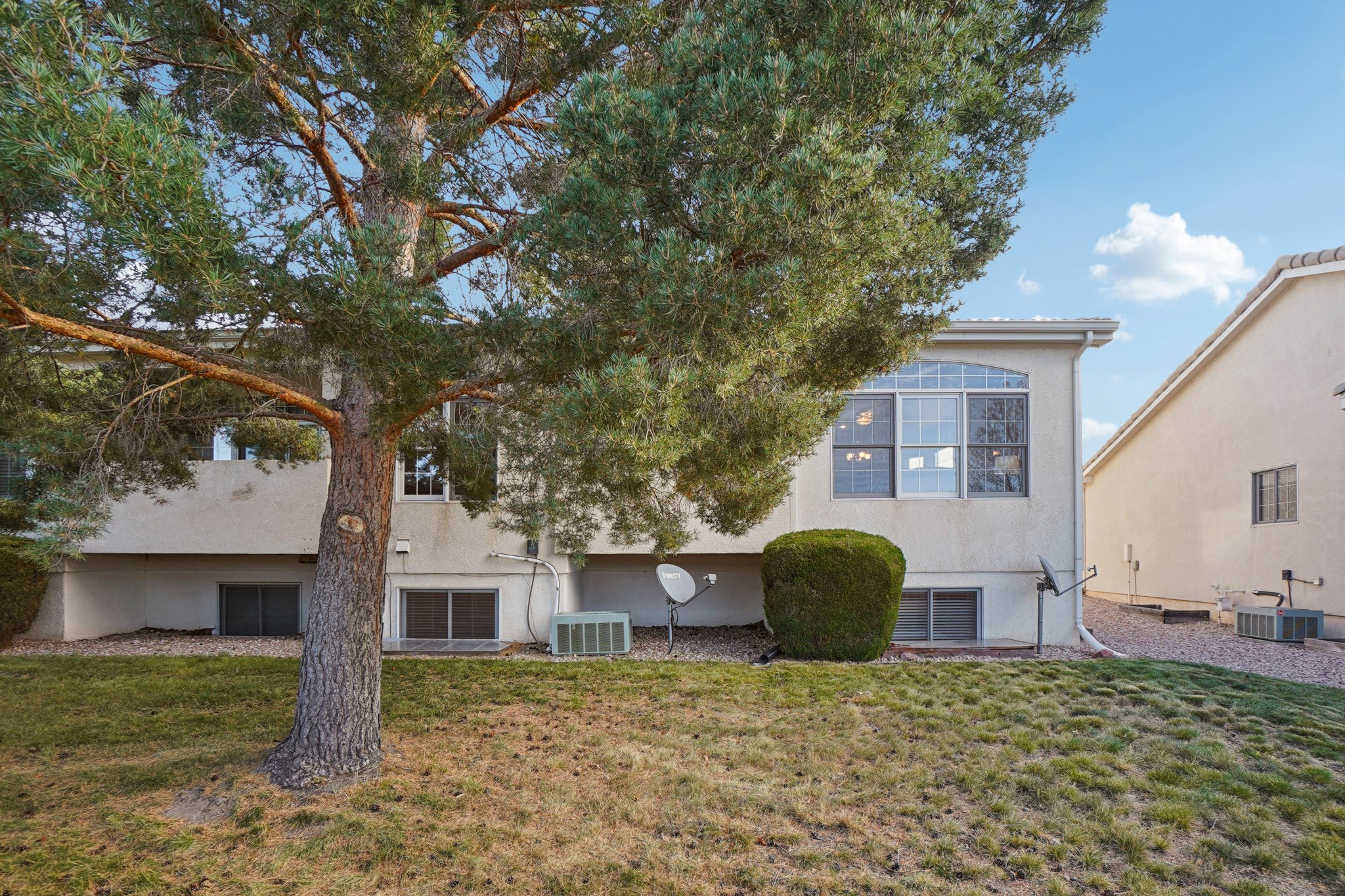 Peaceful Glen Grv-S2810-051.jpg
