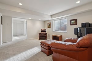 Peaceful Glen Grv-S2810-039.jpg