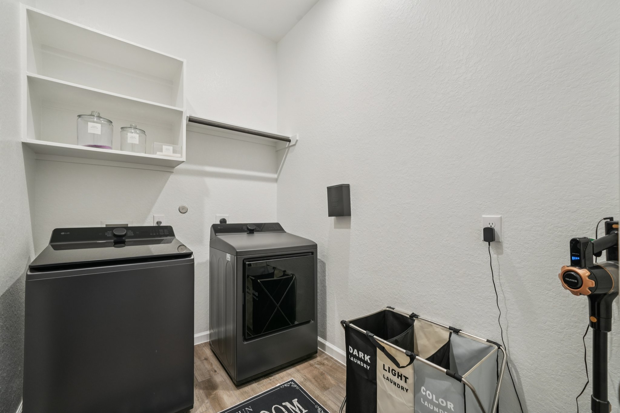 Apache Wls-S2203-021.jpg