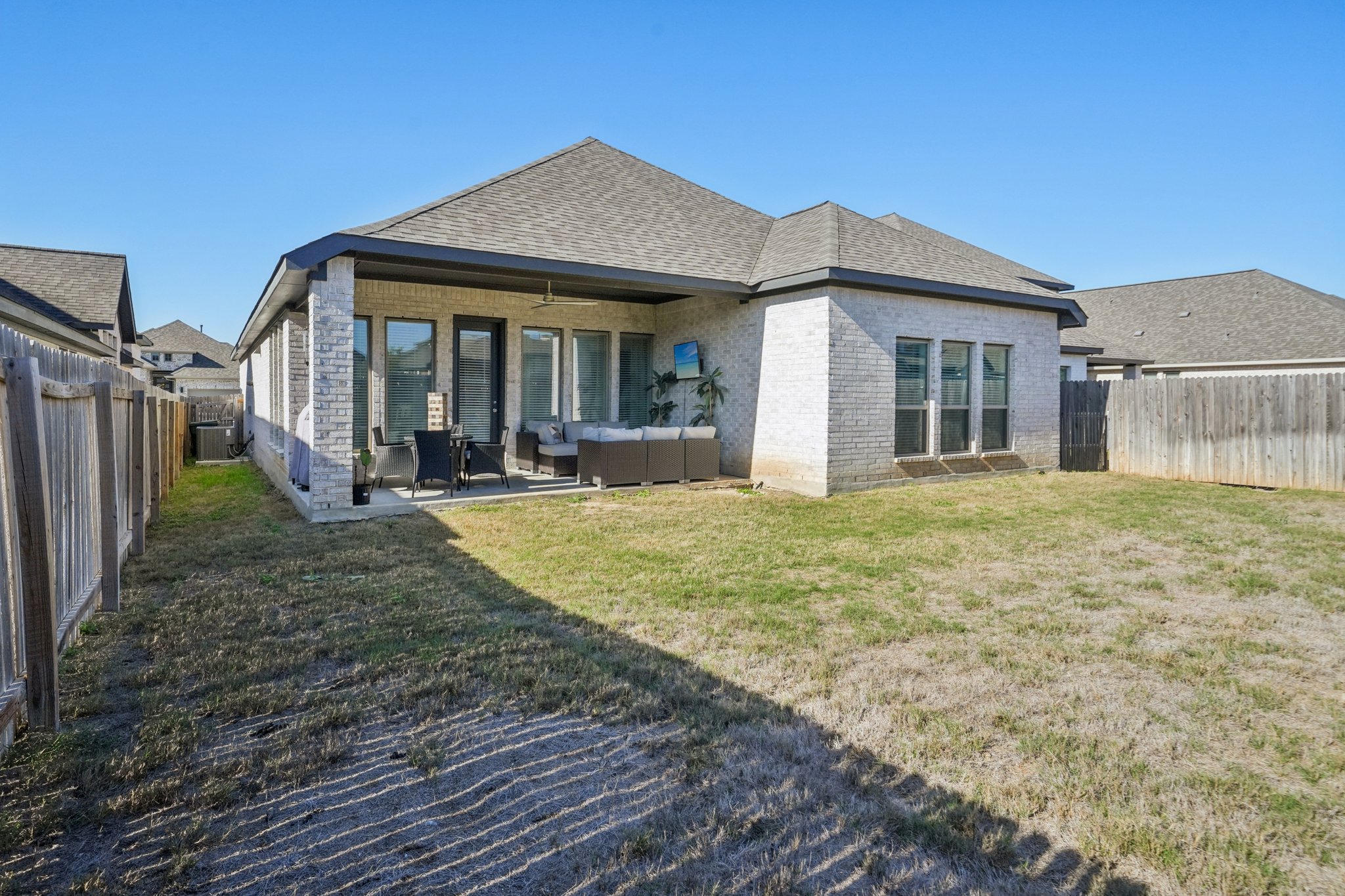 Apache Wls-S2203-033.jpg